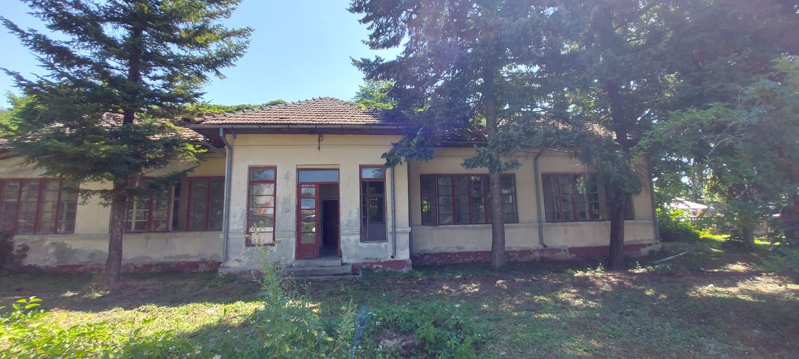 Unic pe piata | Spatiu birouri si industrial Titu | 4980 mp teren - Poză 3