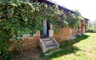 Casa cu teren de 1.200 mp si livada–Badesti, comuna Pietrosani, Arges - Poză 3