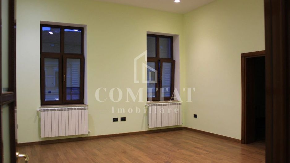 Oportunitate! Apartament 3 camere | Zona Ultracentrală - Poză 3