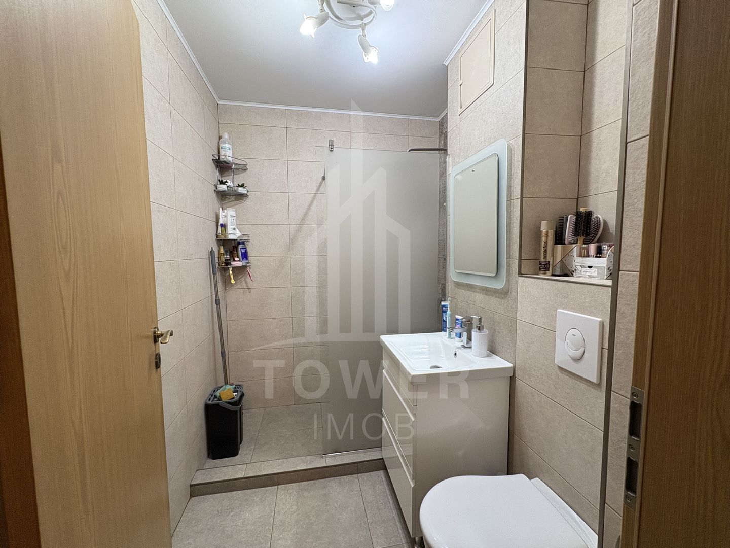 Apartament spațios 4 camere – mobilat și utilat – Vasile Aron, str. Negoveanu - Poză 16