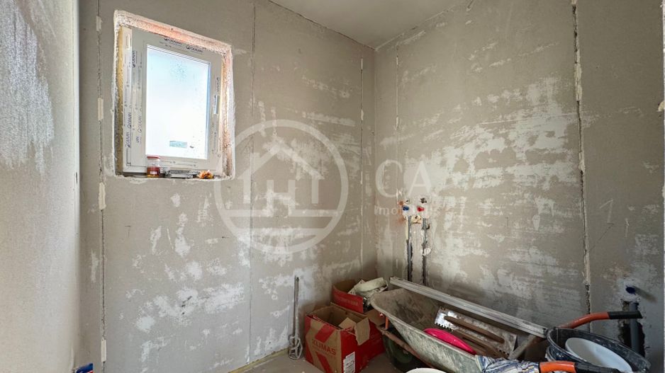 Casă de vânzare cu 4 camere in Sântandrei, Bihor - Poză 8