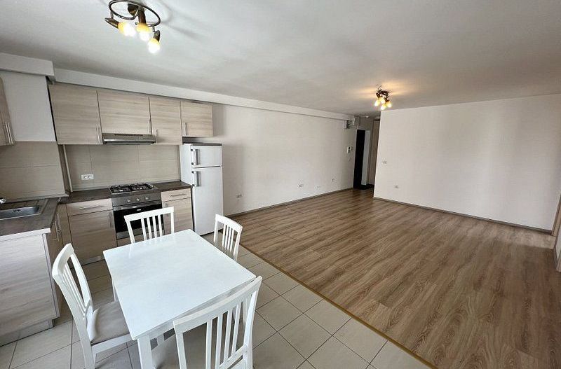 Apartament cu 3 camere de inchiriat in Olimpic, Bd Garii - Poză 5