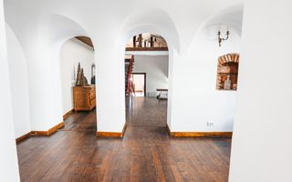 Un loc cu suflet, o poveste de continuat – Casa de vânzare în Centru - Poză 3