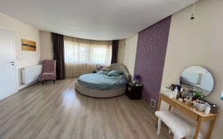 PRET REDUS!!! Vila de lux, P+E+M, piscina, 7 minute de centru Bistritei - Poză 12