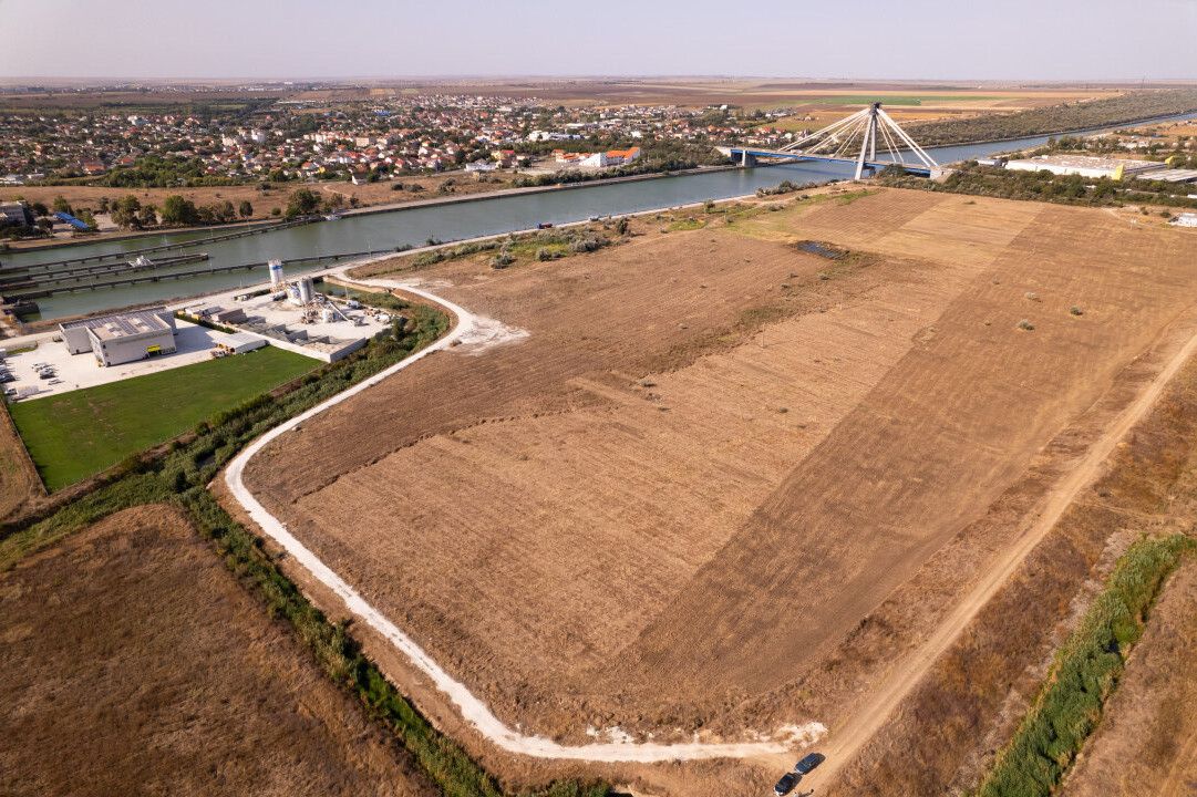 Teren intravilan cu acces rapid la autostrada A4 și la Portul Agigea. - Poză 3