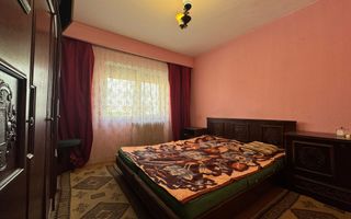 Apartament cu 3 camere decomandate de inchiriat, Cetate - Poză 6