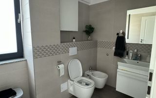 Apartament 3 camere + boxa + parcare subterana - Poză 3