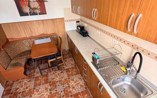 2 camere| curte comuna cu 3 apartamente| centrala proprie| zona aradului| - Poză 2