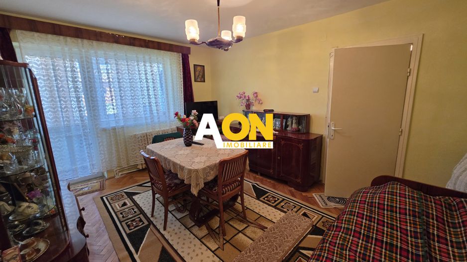 Apartament 2 camere, semidecomandat, zona Closca - Poză 6