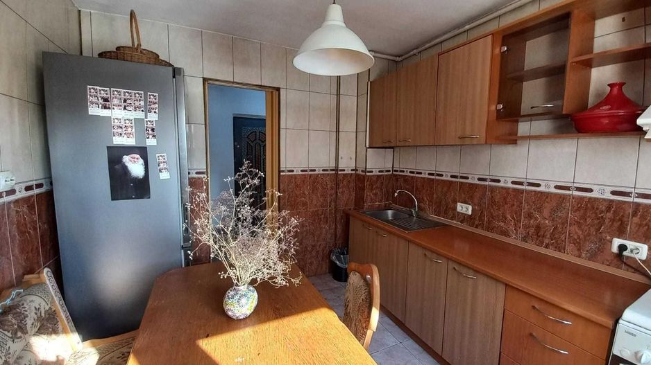 AP. 2 CAMERE PIATA SUDULUI, PET-FRIENDLY, REABILITAT, METROU 6 MINUTE - Poză 1
