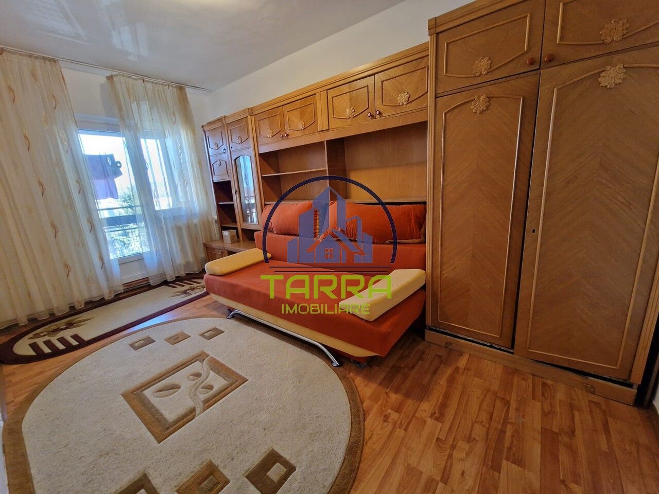 Apartament 3 camere de inchiriat in Alba Iulia zona Ultracentrala - Poză 3