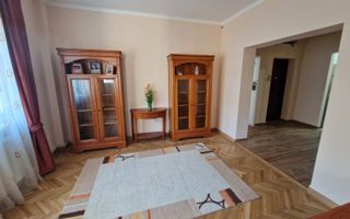 Apartament renovat, Medicina - Poză 2