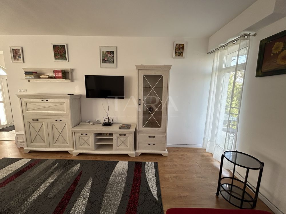 Casă spațioasă cu curte și livadă – Gheorgheni, - Poză 1