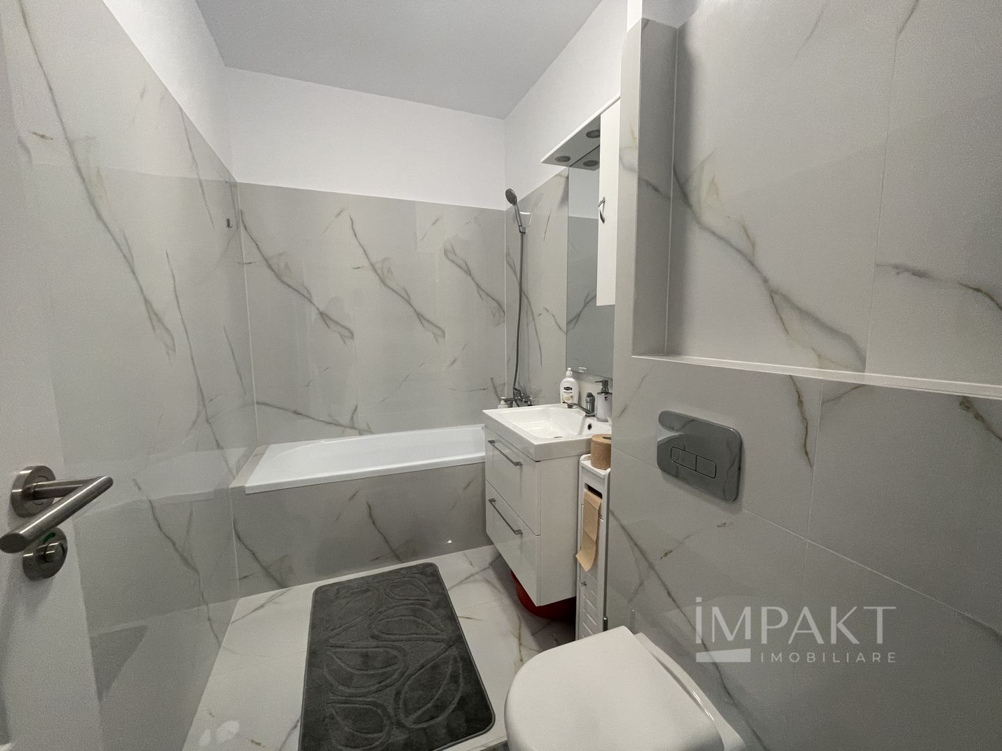 Apartament cu 2 camere in zona Semicentrala - Poză 7