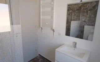Vila Moderna Tunari, zona Buna, curte 300m - Poză 11