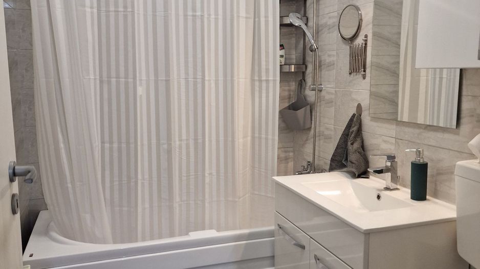 Apartament 2 camere de închiriat Apărătorii Patriei - Poză 7