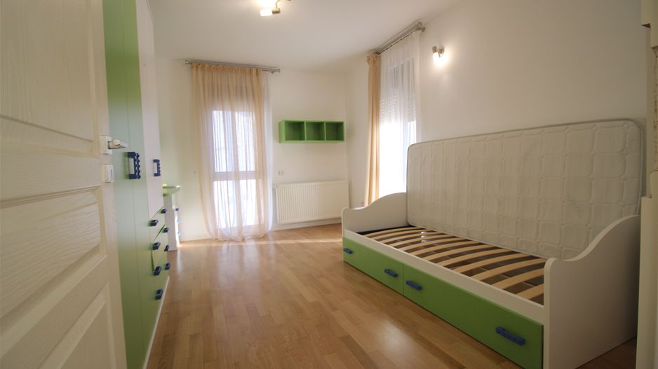 VILA DE INCHIRIAT - ZONA CALEA ARADULUI - Poză 9