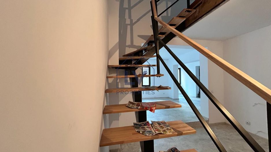 VANZARE VILA 7 CAMERE P+M | ZONA HERASTRAU - Poză 21