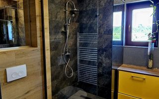Apartament  cu 3 camere de închiriat – Parcare inclusă-Str Secerei - Poză 7