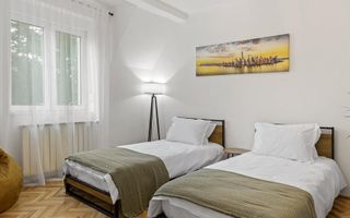 Inchiriere apartament 3 camere in vila | Domenii | Intrare si curte proprie - Poză 6