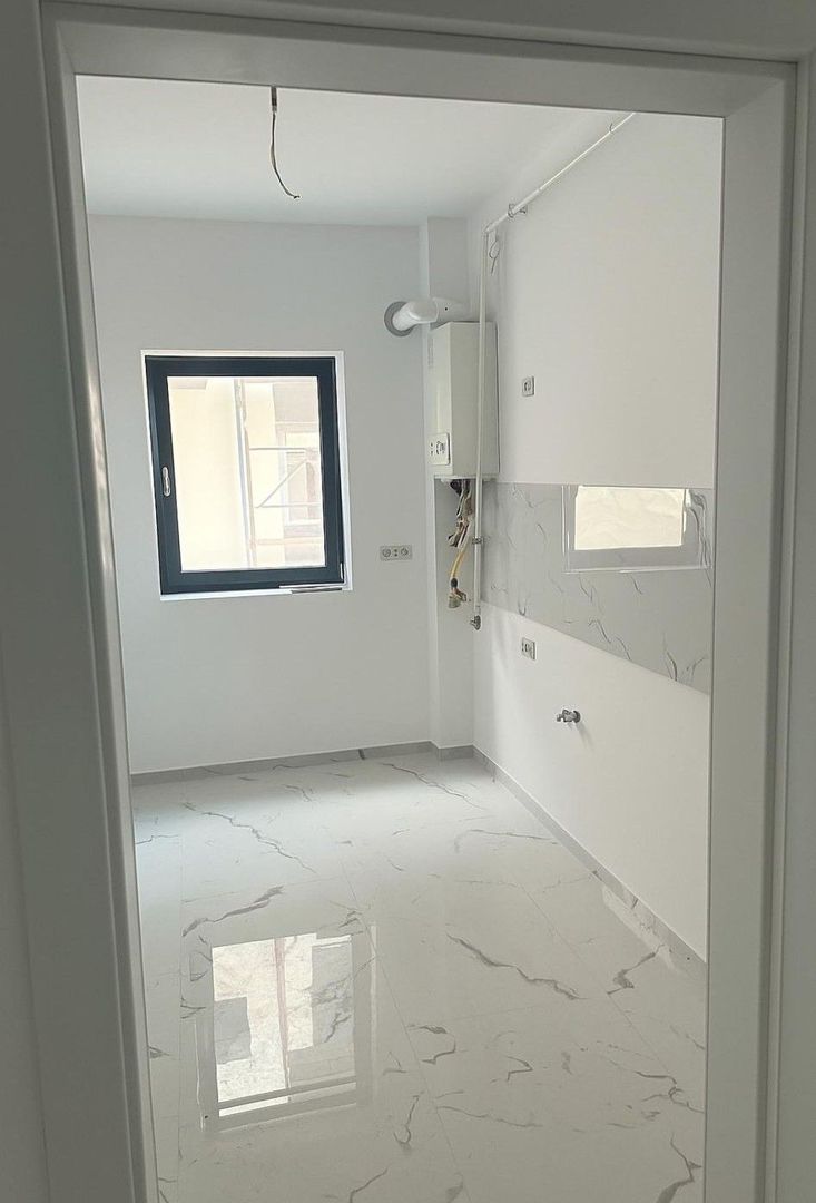 Giroc-Calea urseni | 2 Camere | Etaj intermediar | Decomandat | Loc de parcare - Poză 2