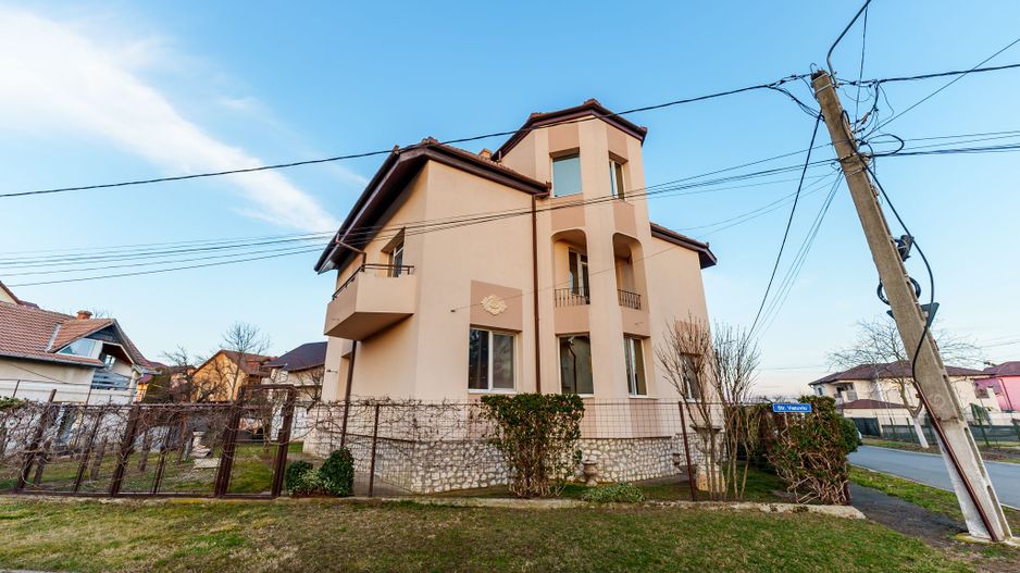 Casă  în Grădiște. Zonă foarte liniștită. - Poză 1