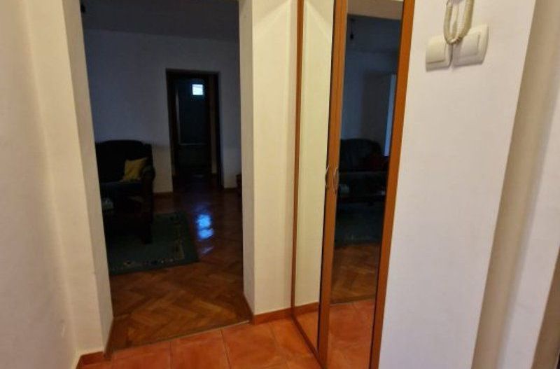 Vanzare apartament 2 camere Pajura - Poză 8