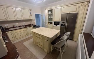 Vilă de Lux de Închiriat în Pipera – Liniște, Spațiu și Eleganță - Poză 17