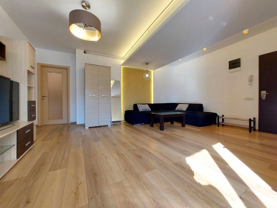 De Inchiriat Apartament 2 Camere Natiunile Unite, parcare si centrala - Poză 3