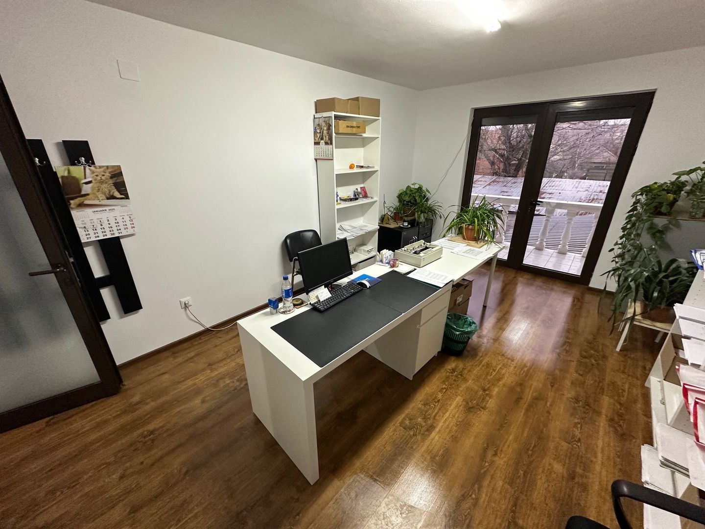 Cladire pretabila spațiu birouri/ clinica - Poză 38