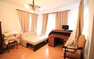 Vila cu 6 camere + 2 case + bazin inot+ 5.934 mp teren  com. Chichis - Poză 5