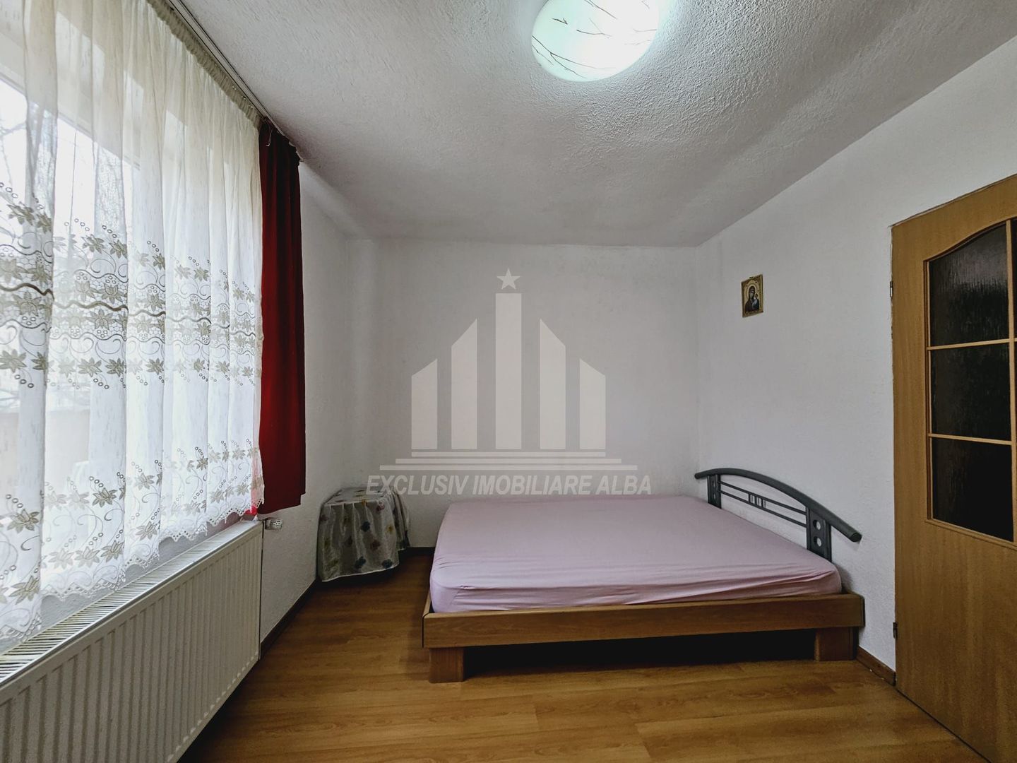 Casa tip duplex de inchiriat, Barabant - Poză 4