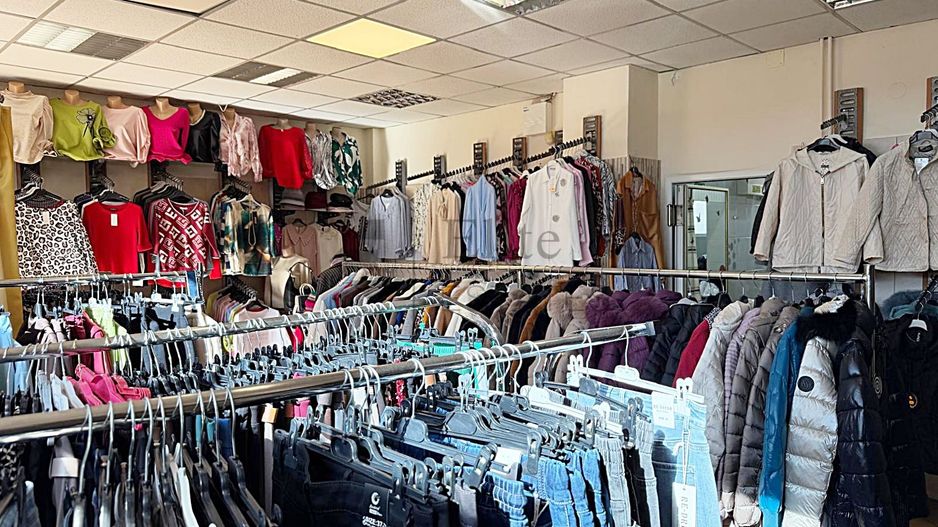 Spatiu comercial de inchiriat Piata Decebal Oradea - Poză 2