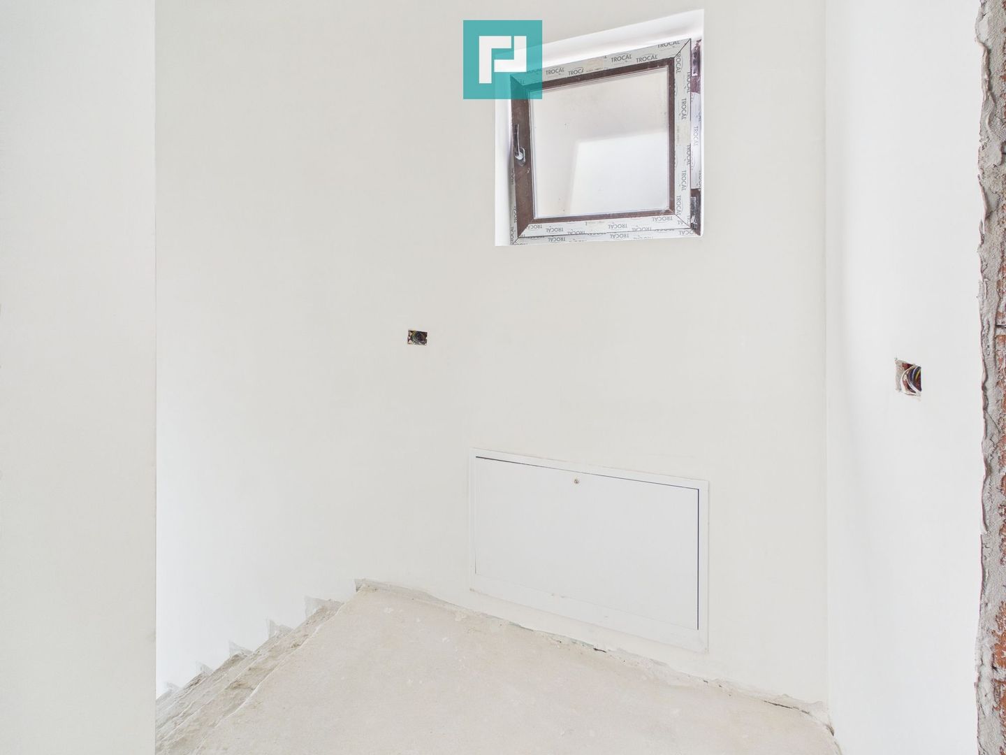 Duplex luminos 101 mp utili, teren 350mp în Covaci - Poză 28