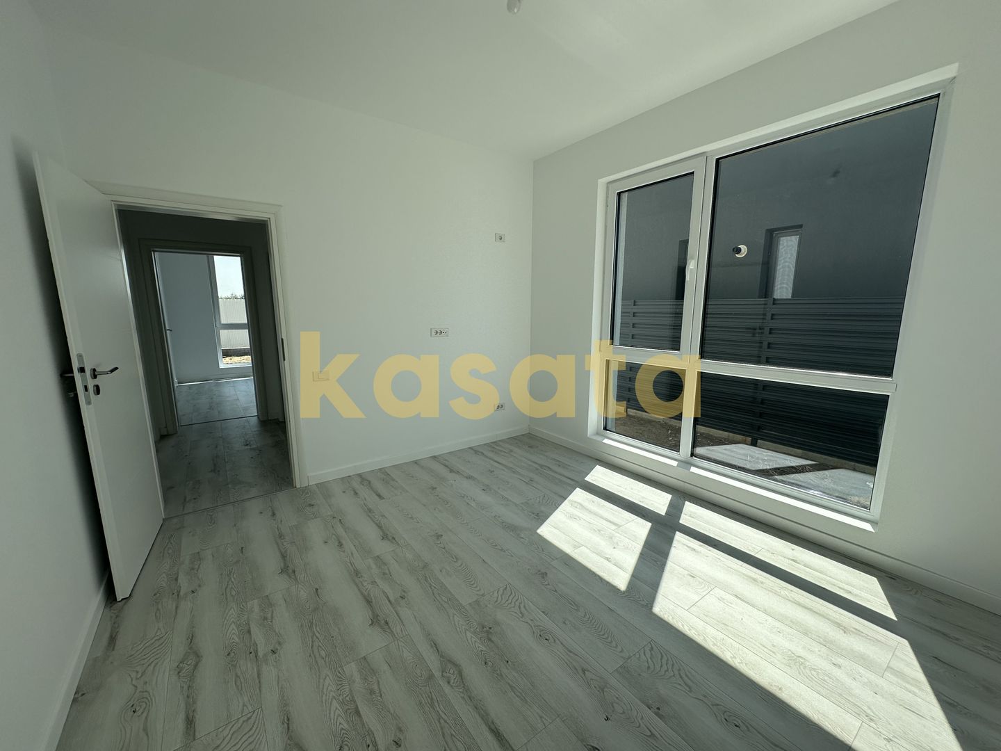 Casă pe parter | 4 camere | Domnești 🏡 - Poză 14