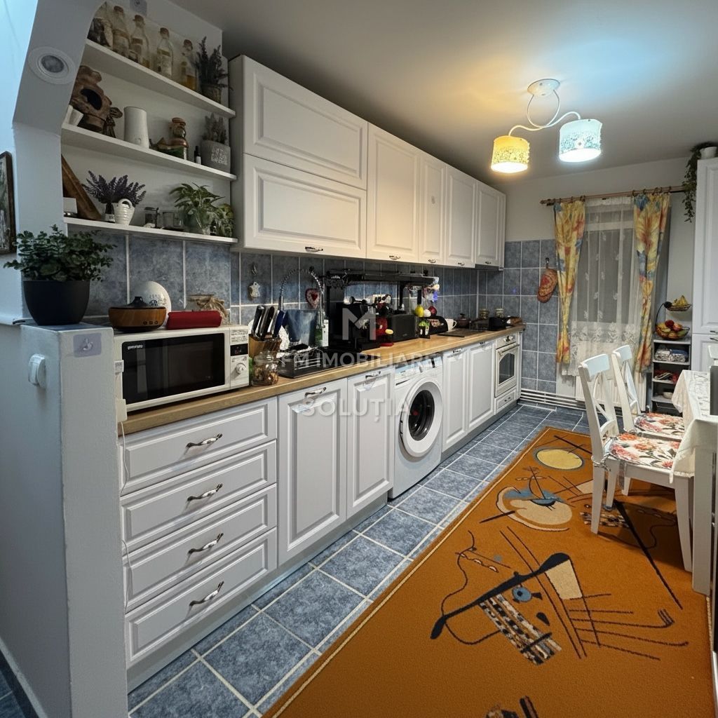 Apartament 3 camere | Decomandat |  Etaj 1 | - Poză 1