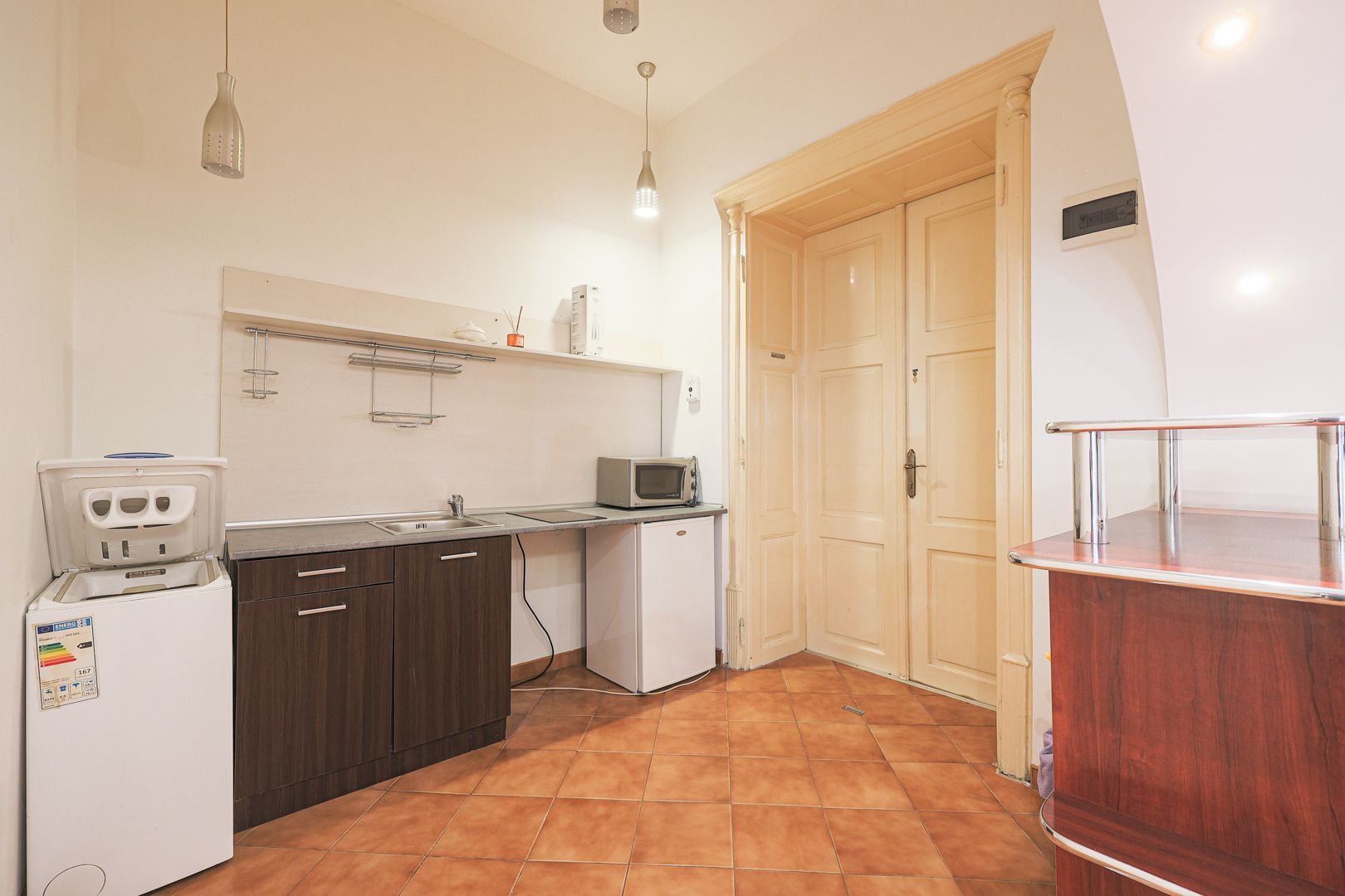 De închiriat apartament ultracentral - Str. Crișan - COMISION 0% - Poză 4