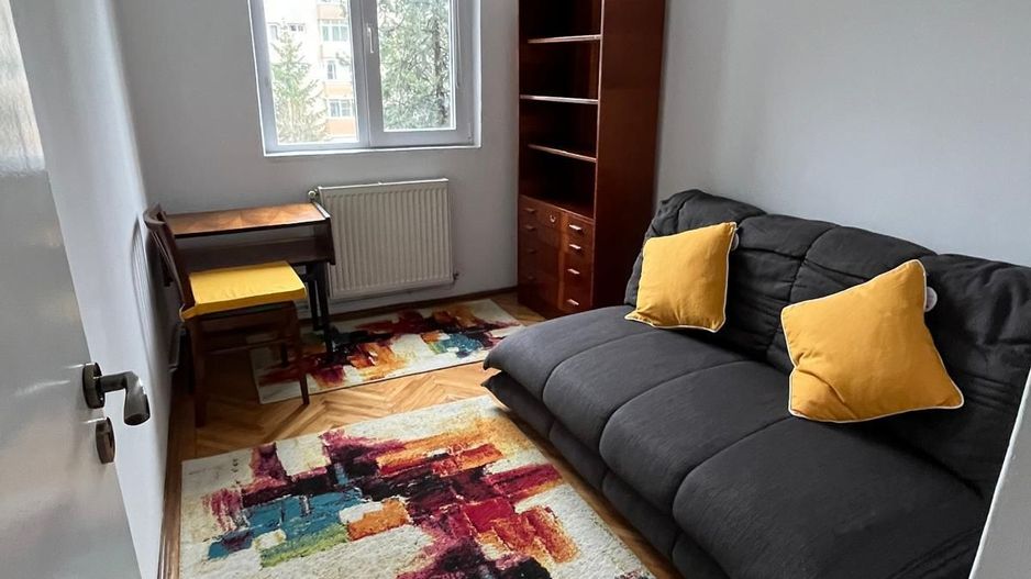 Apartament cu 3 camere mobilat,cartier Astra-Neptun - Poză 6