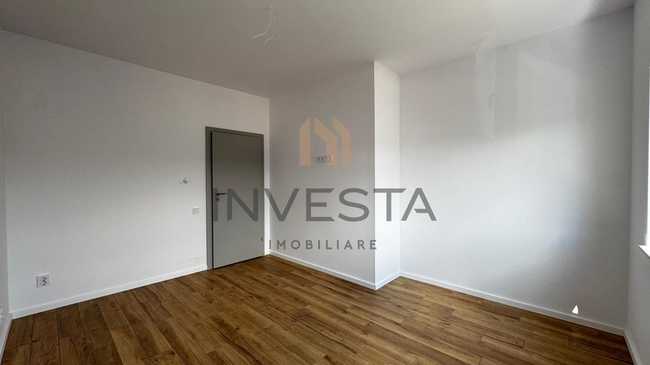 Casa tip duplex de vanzare, constructie noua, strada privata, Floresti - Poză 17