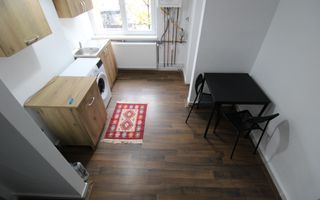 Piata 700; centrala proprie, la prima inchiriere dupa renovare. - Poză 14