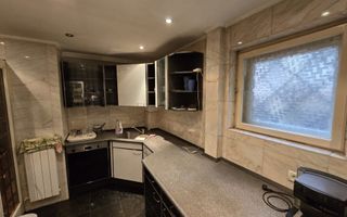 Casa de vanzare - zona Stefan cel mare - Poză 12