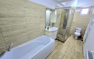 Apartament cu 3 Camere, Complet Mobilat, Bloc Nou, Zona Centru - Poză 11