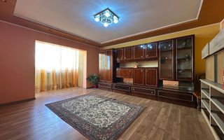 3 camere | etaj 2 | centrala proprie | zona excelenta | - Poză 1