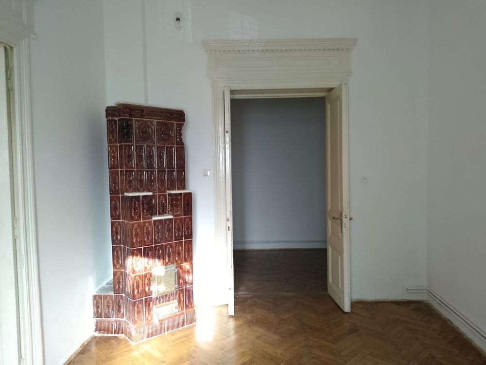 Inchiriez casa la curte in centru,zona Foisorul de Foc - Poză 6