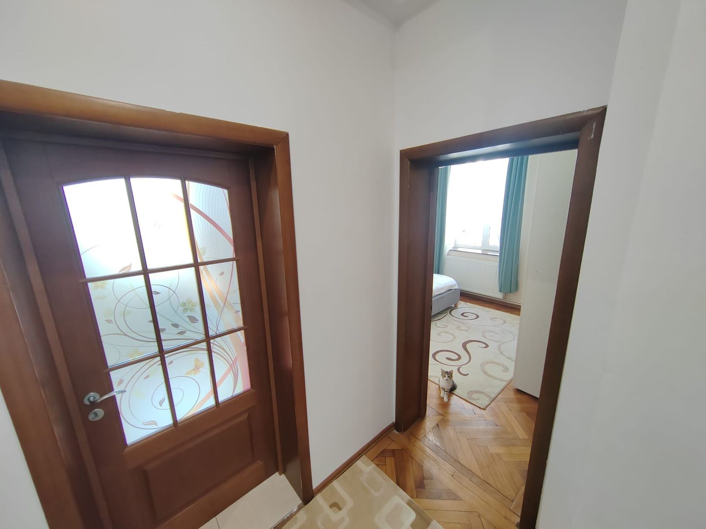 Parcul Carol,imobil versatil rezidential /birouri,parcare si curte - Poză 11