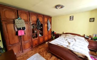 Casa 3 camere, 123mp, Teren 792 mp, Centru - Poză 1