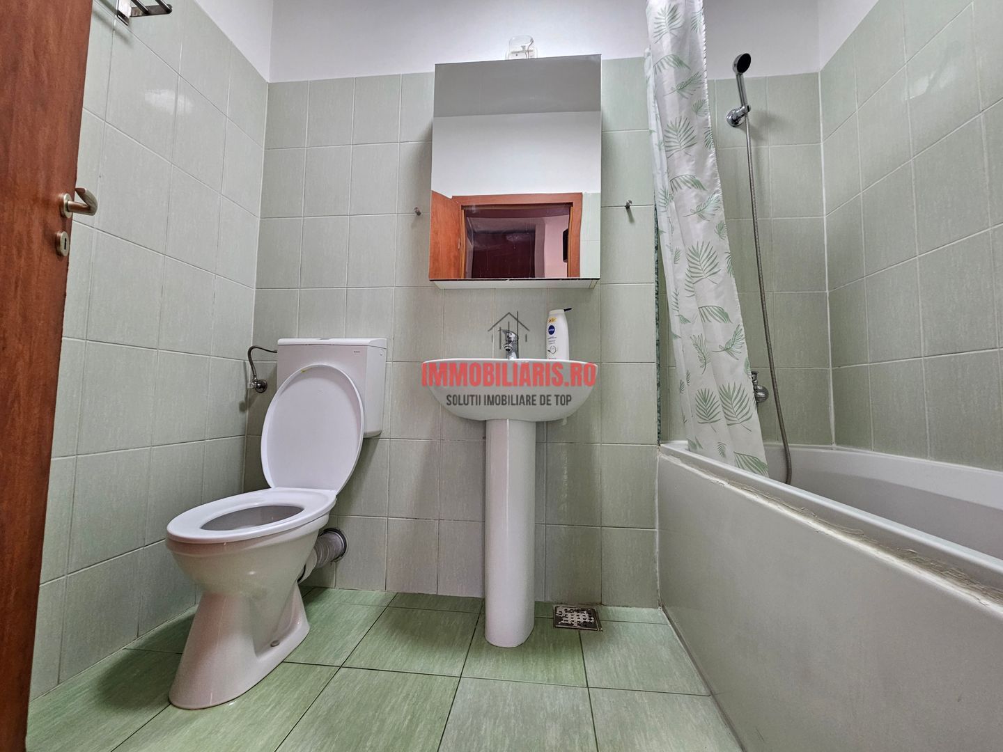 Titan-Răsărit de Soare - Etaj 7/11 - Spatios - AC - Poză 10