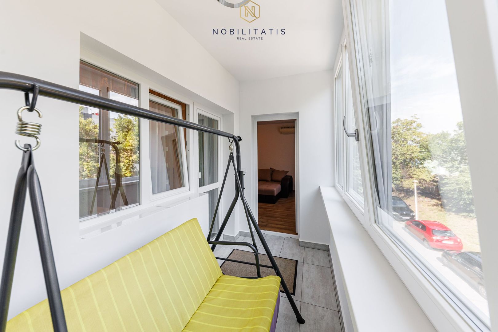 Un apartament cum rar găsești, în centrul orasului | 4 camere & 2 bai - Poză 38