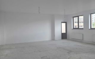 Spatiu comercial de inchiriat , zona Cug - spital Providenta si Elitis - Poză 6