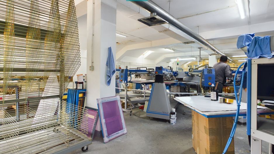 Clădire cu destinație comercială în Grădiște - Poză 16